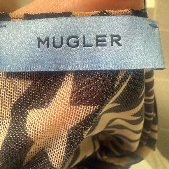 Mugler Black and Brown Swirl Star Long Sleeve Dress as worn by Khloe Kardashian - Picture 3 of 6